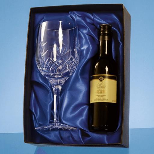 Personalised Blenheim Single Goblet Gift Set with a 18.7cl Bottle of Red Wine.